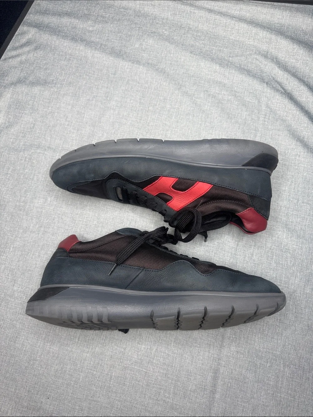 Hogans, interactive sports shoes men’s size 9‎